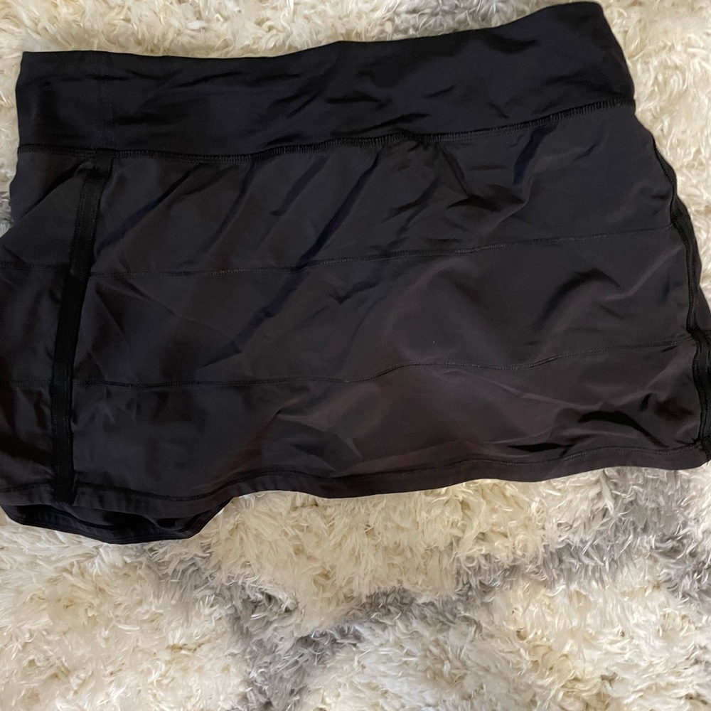 Lululemon size 10 black tennis skort